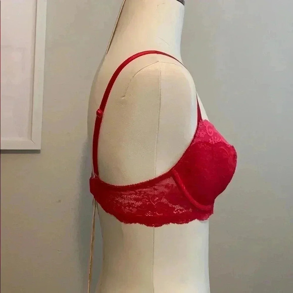 Victoria’s Secret Valentine’s Secret Dream Angel Bra - Picture 3 of 6